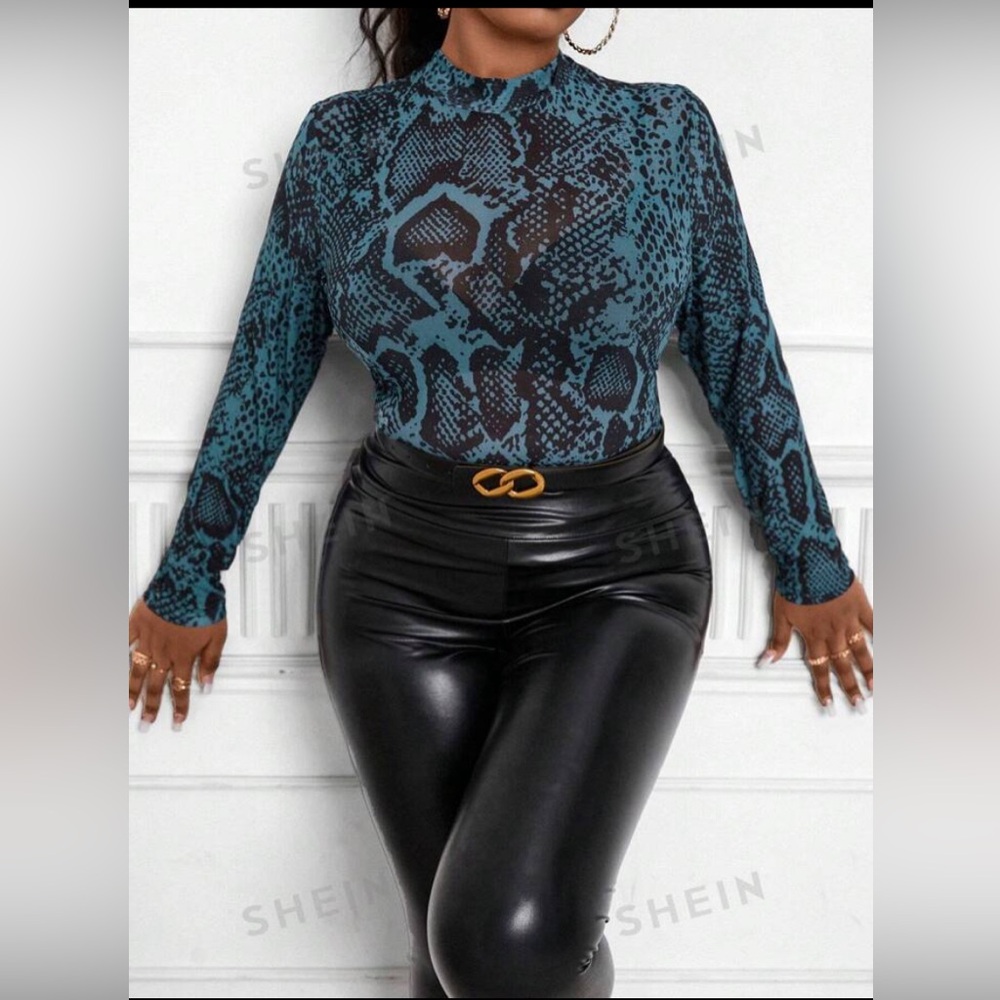 SHEIN SXY Plus Snakeskin Print Mock Neck Mesh Top 4X